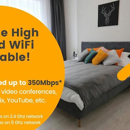 Comfy 2 Room Apartment - Free Parking - 350Mbps Wifi - Netflix Kaunas Bagian luar foto