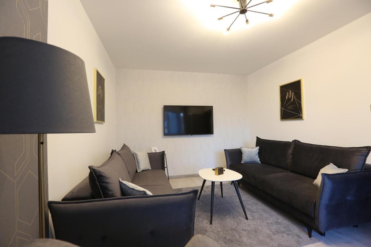 Comfy 2 Room Apartment - Free Parking - 350Mbps Wifi - Netflix Kaunas Bagian luar foto