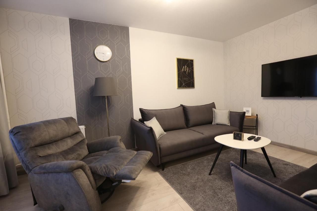 Comfy 2 Room Apartment - Free Parking - 350Mbps Wifi - Netflix Kaunas Bagian luar foto