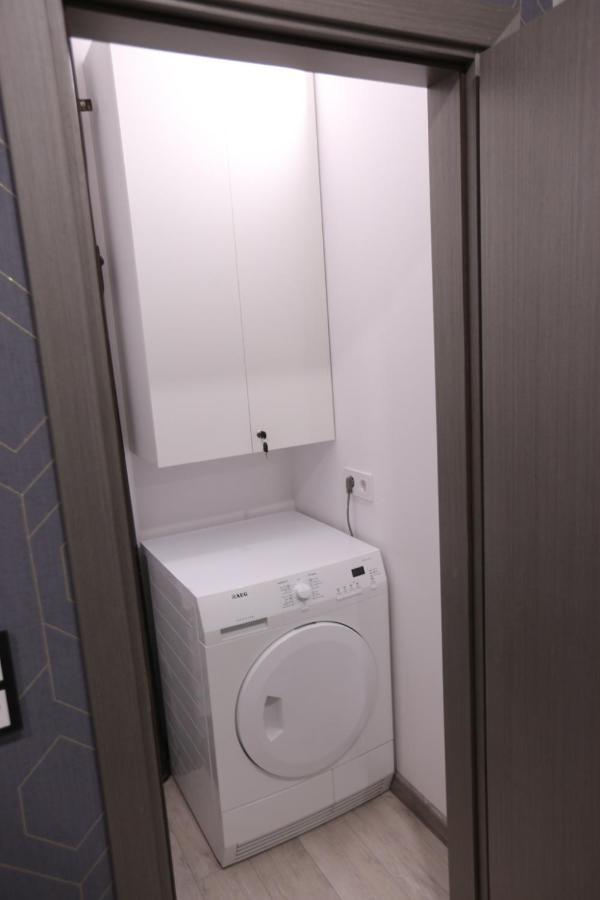 Comfy 2 Room Apartment - Free Parking - 350Mbps Wifi - Netflix Kaunas Bagian luar foto